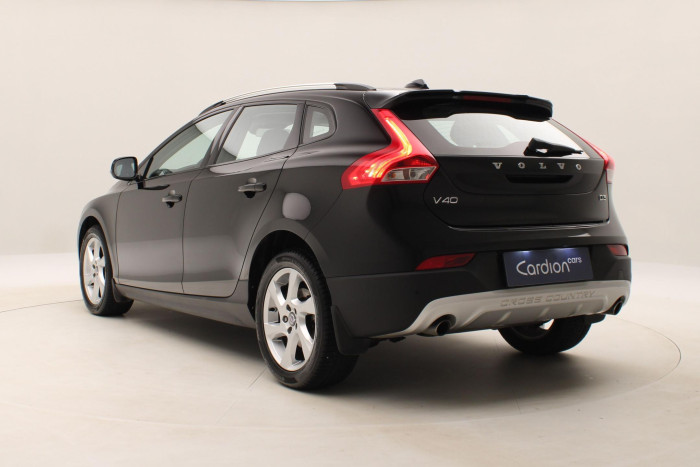 Volvo V40 CC D3 MOMENTUM NAVIGACE 2.0 d CC CC Momentum