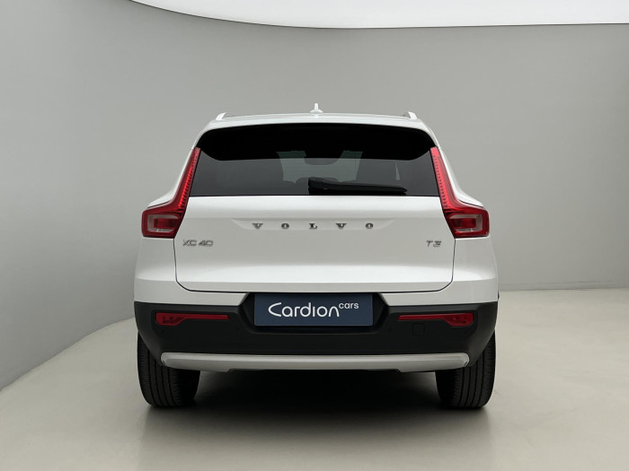 Volvo XC40 T3 INSCRIPTION 1.maj.