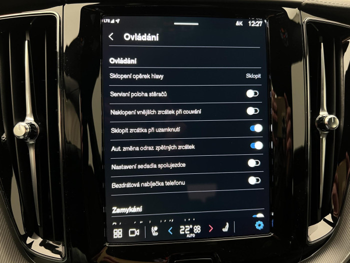 Volvo XC60 T6 AWD RECHARGE BLACK EDITION 2.0 Edition