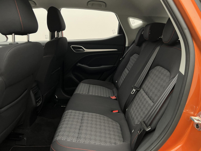 MG ZS 1.5 ESSENTIAL PLUS CZ 1.maj.