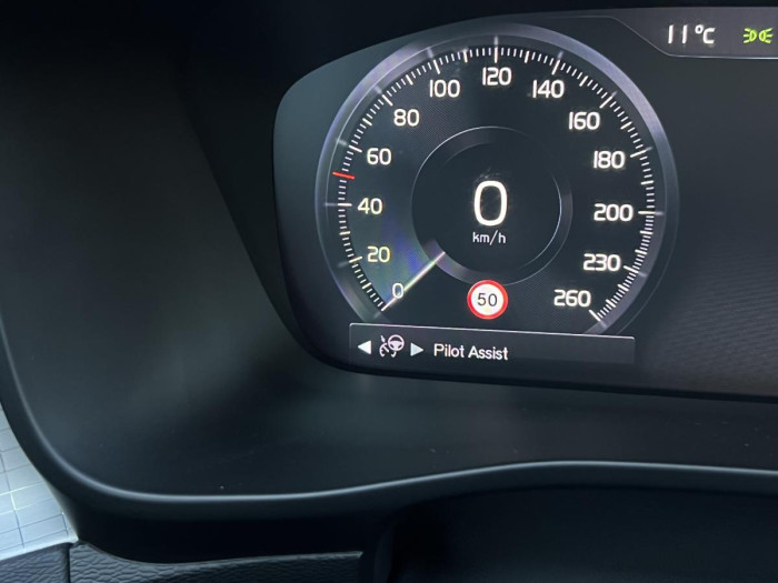 Volvo XC40 D3 AWD MOMENTUM Aut 1.maj. 2.0 d Momentum
