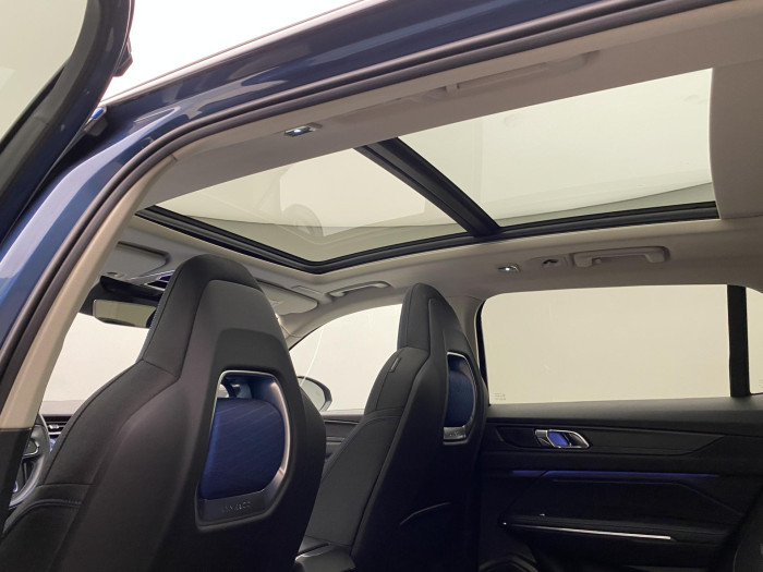 Lynk & Co 01 MORE PHEV