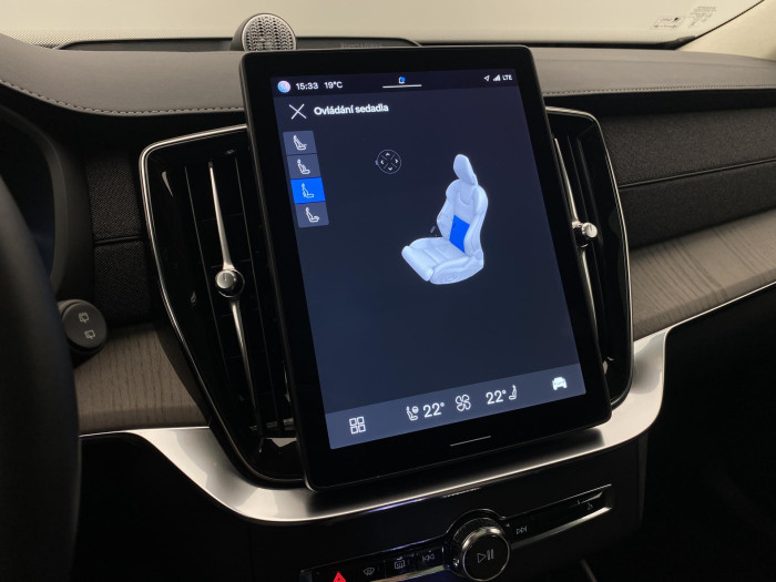 Volvo XC90 T8 AWD RECHARGE DARK ULTRA 7m