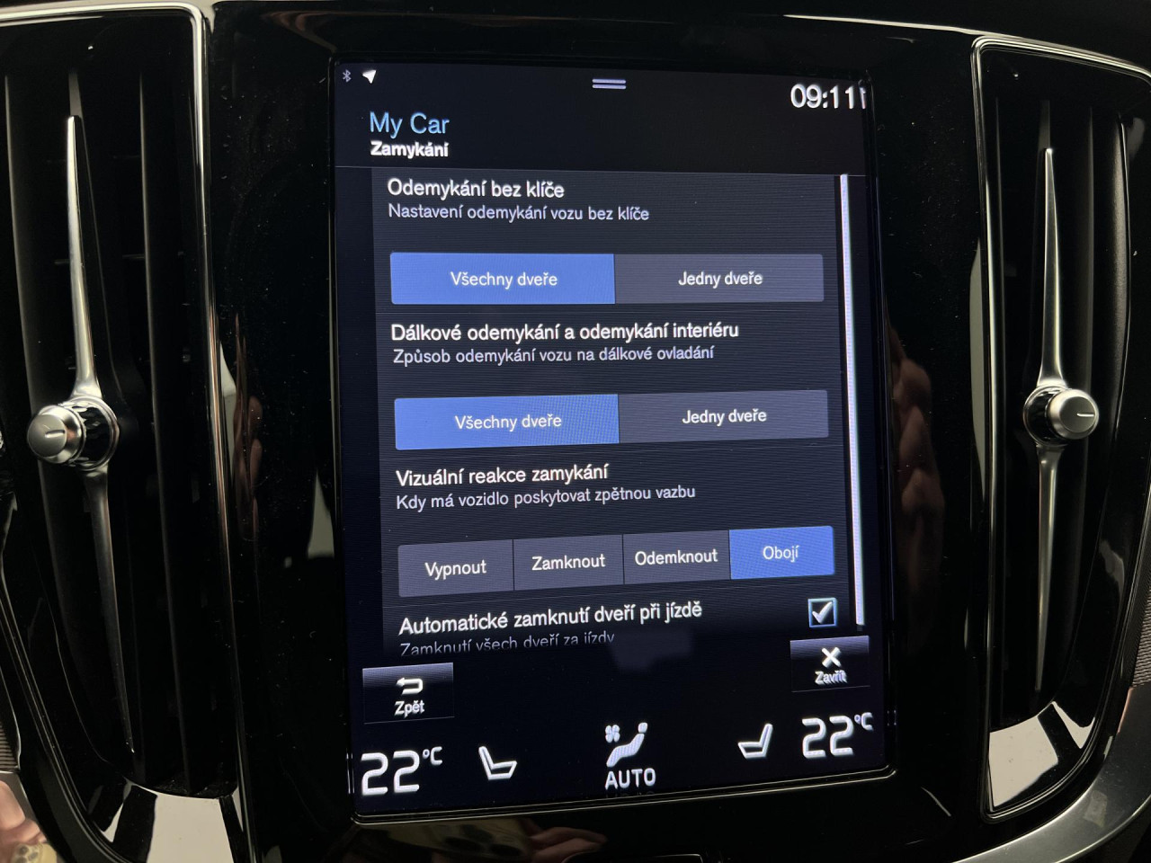 Volvo V60 B3 R-DESIGN AUT 1.maj.