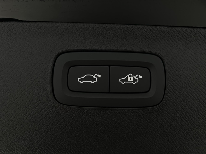 Volvo XC90 B5 AWD DARK PLUS AUT