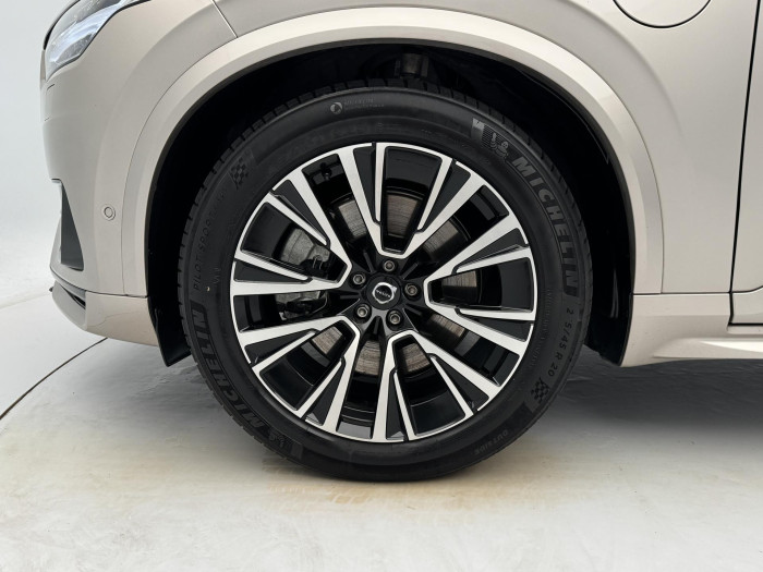 Volvo XC90 T8 AWD RECHARGE ULTIMATE DARK