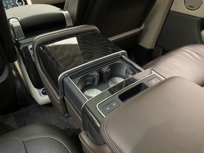 Land Rover Range Rover P525 AUTOBIOGRAPHY REZERVACE