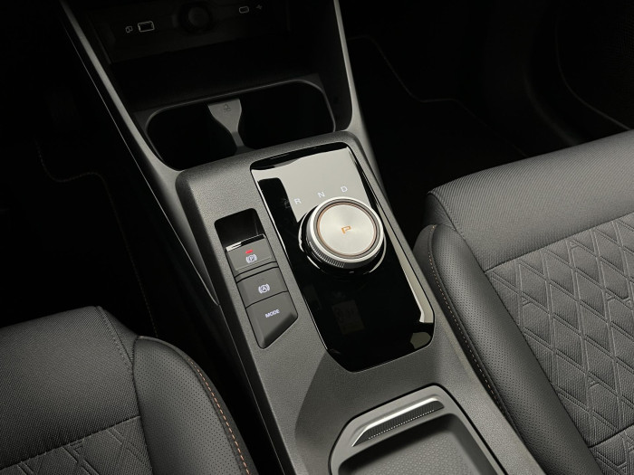 MG MG3 EXCLUSIVE HYBRID+ AUT CZ 1.maj 1.5 Exclusive