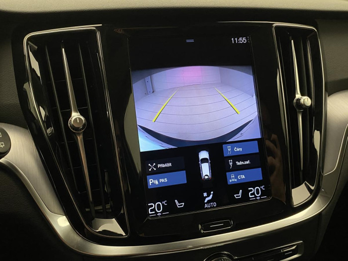 Volvo V60 B4 MOMENTUM REZERVACE 2.0 Momentum