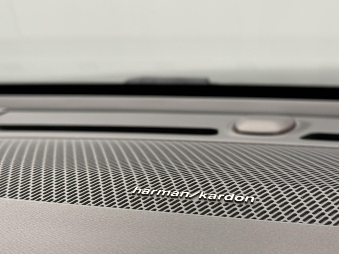 Volvo XC40 D4 AWD R-DESIGN AUT CZ 1. maj 2.0 d