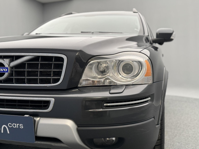 Volvo XC90 D5 AWD SUMMUM AUT 7M CZ 2.4 d Summum