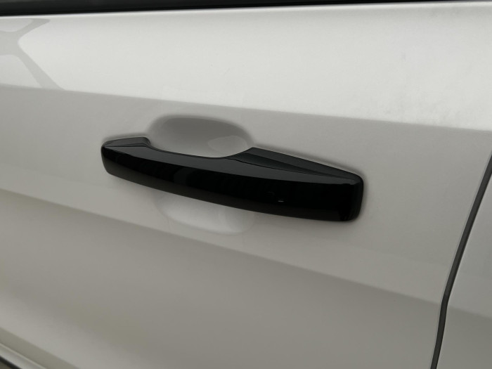 Lynk & Co 01 MORE PHEV