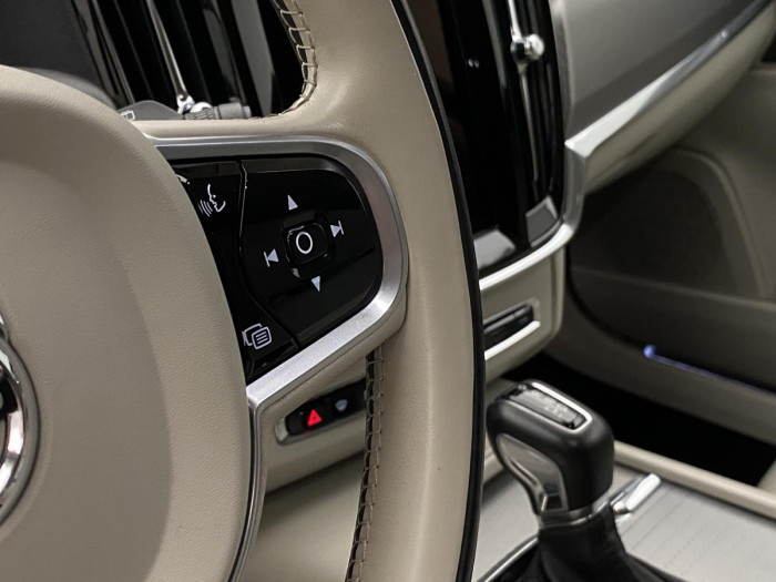 Volvo V90 CC D4 AWD POLESTAR REZERVACE 2.0 d CC CC