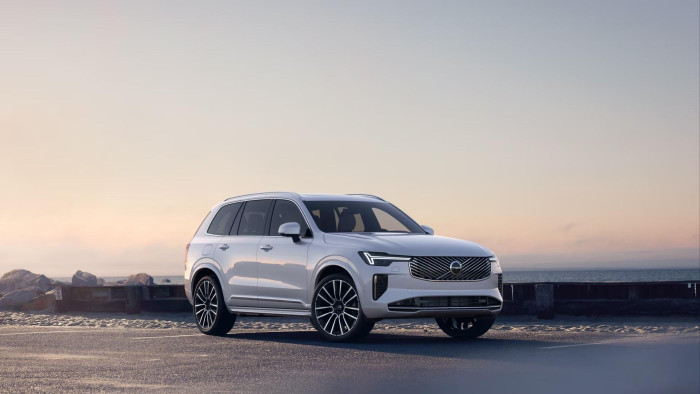 Volvo XC90 B5 AWD AUT BRIGHT ULTRA 7míst