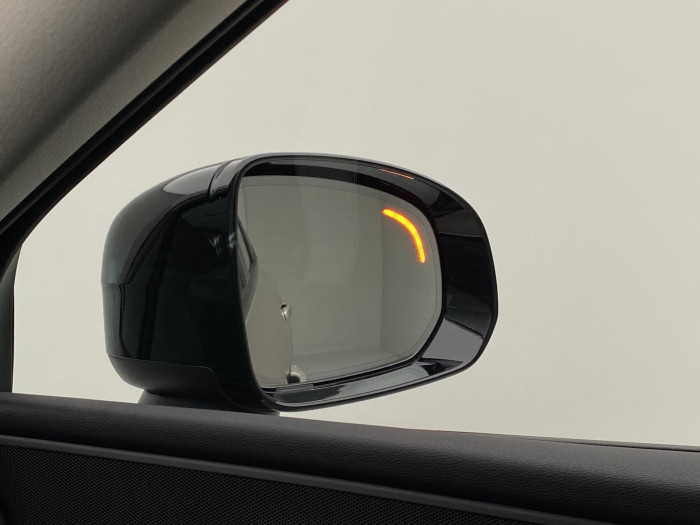 Volvo XC60 B4 AWD PLUS DARK AUT CZ