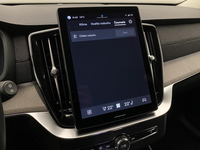 Volvo XC90 B5 AWD PLUS BRIGHT AUT CZ 7m