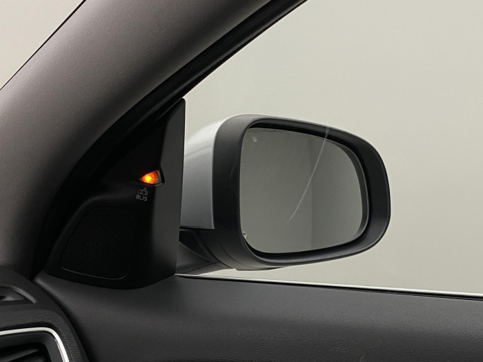 Volvo V60 D4 SUMMUM AUT NAVIGACE 2.0 d Summum
