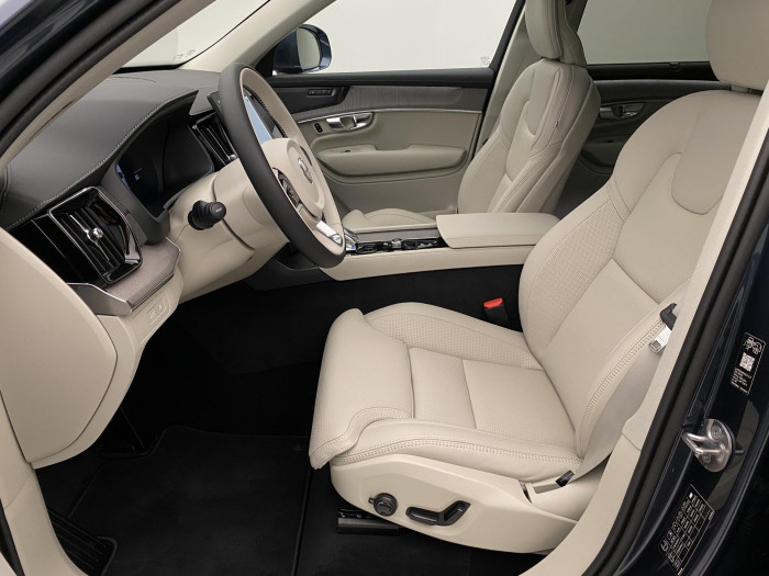 Volvo XC90 T8 AWD RECHARGE BRIGHT PLUS 7m