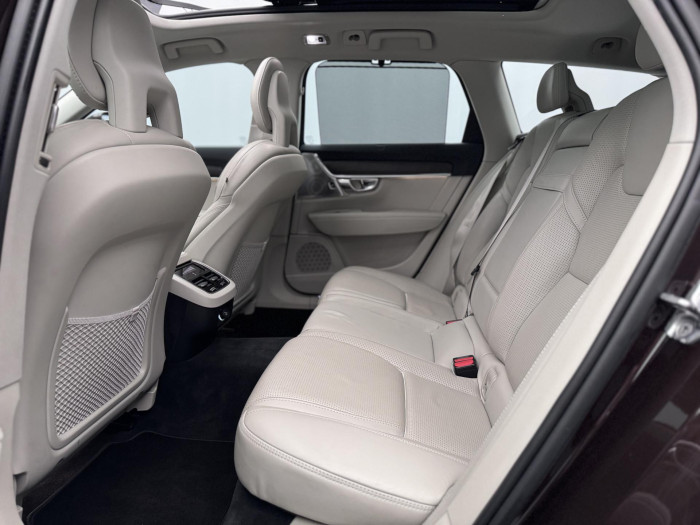 Volvo V90 CC D5 AWD PRO POLESTAR CZ AUT 2.0 d CC CC