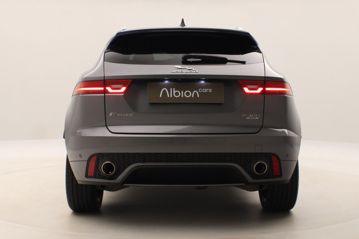 Jaguar E-Pace P300 AWD R-DYNAMIC REZERVACE 2.0 Dynamic