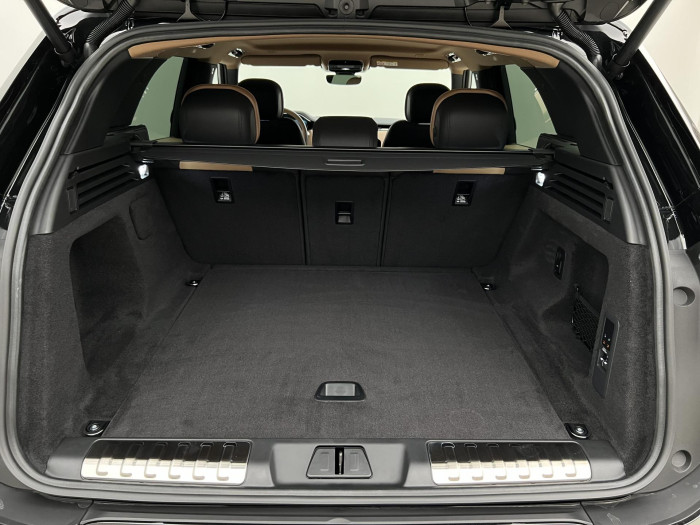 Land Rover Range Rover Sport D300 DYNAMIC SE REZERVACE 3.0 d Dynamic SE