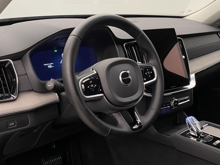 Volvo XC90 B5 AWD PLUS BRIGHT CZ 1.maj 7M