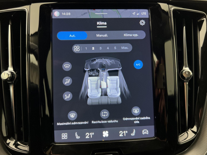 Volvo XC60 B4 INSCRIPTION AUT