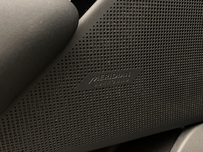 Land Rover Range Rover Velar REZERVACE!