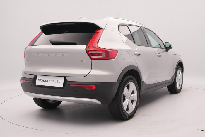 Volvo XC40 B4 PLUS DARK AUT 1. maj