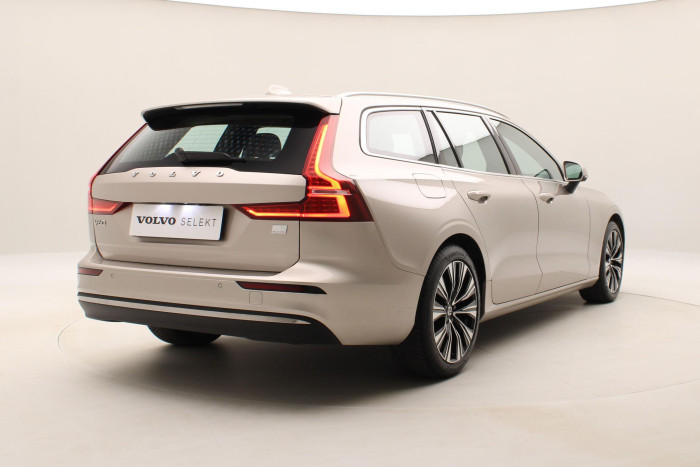 Volvo V60 T6 AWD PLUS BRIGHT RECHARGE