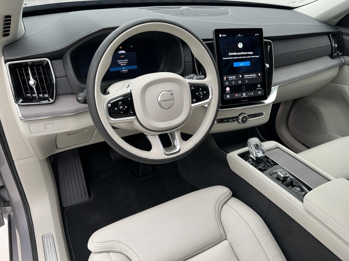 Volvo XC90 B5 AWD DARK PLUS AUT