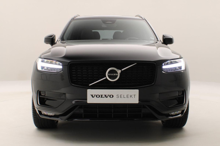 Volvo XC90 B5 AWD ULTIMATE DARK REZERVACE