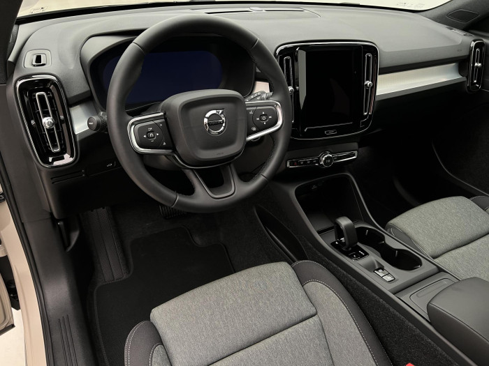 Volvo XC40 B3 CORE AUT