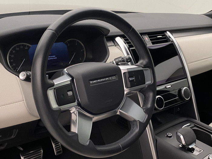 Land Rover Discovery D300 AWD AUT CZ 7míst 3.0 d