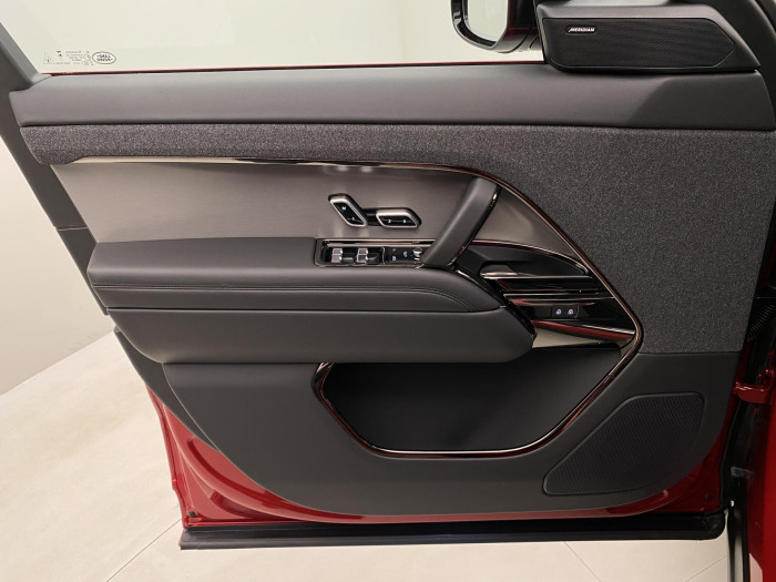 Land Rover Range Rover Sport D250 DYNAMIC REZERVACE 3.0 d Dynamic