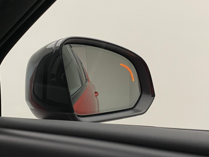 Volvo XC40 T4 AWD R-DESIGN AUT