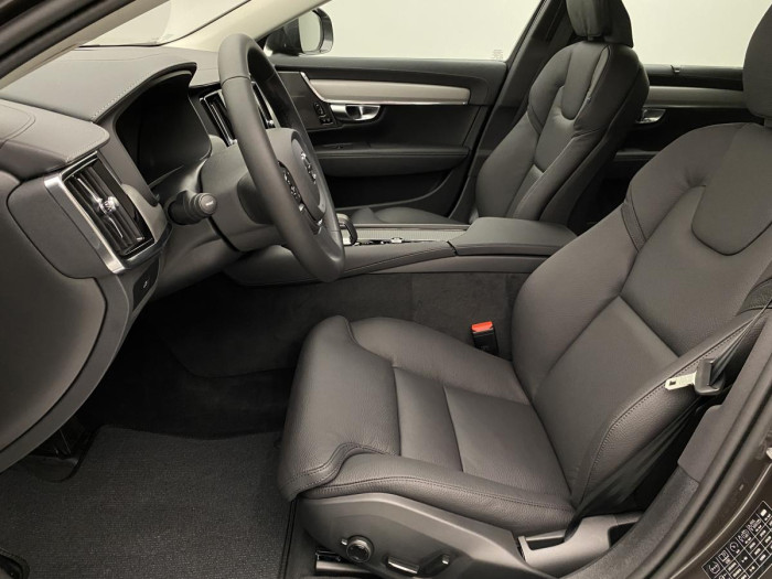 Volvo V90 B4 AWD AUT CROSS COUNTRY PLUS 2.0 Plus