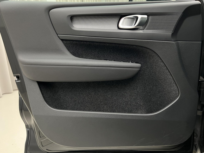 Volvo XC40 RECHARGE TWIN MOTOR PLUS