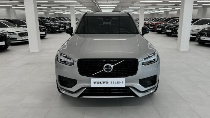 Volvo XC90 B5 AWD ULTIMATE DARK REZERVACE