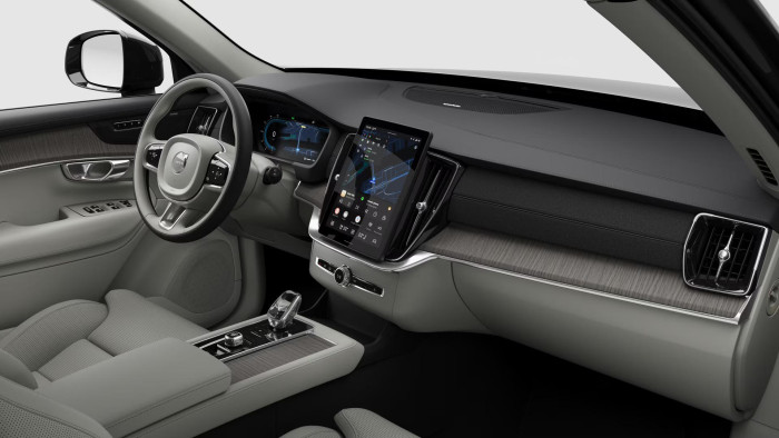 Volvo XC90 B5 AWD DARK PLUS