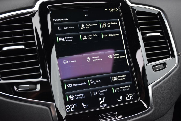 Volvo XC90 B5 AWD R-Design REZERVACE