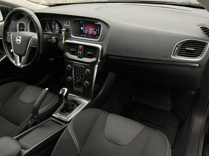 Volvo V40 D2 MOMENTUM 1.6 d Momentum