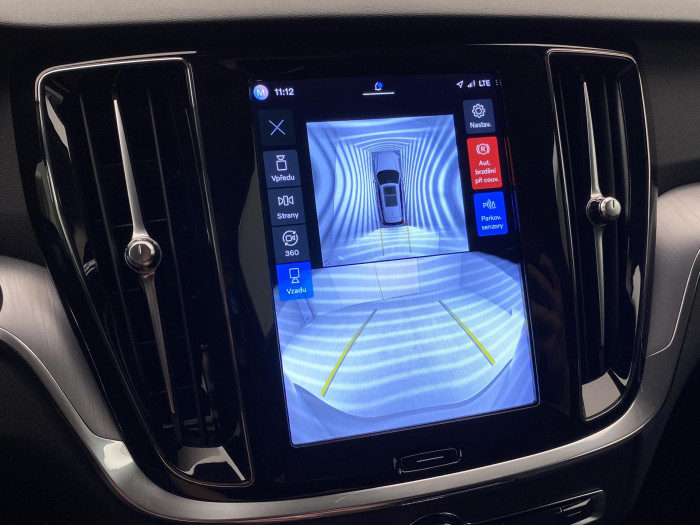 Volvo V60 T6 AWD RECHARGE CORE AUT CZ