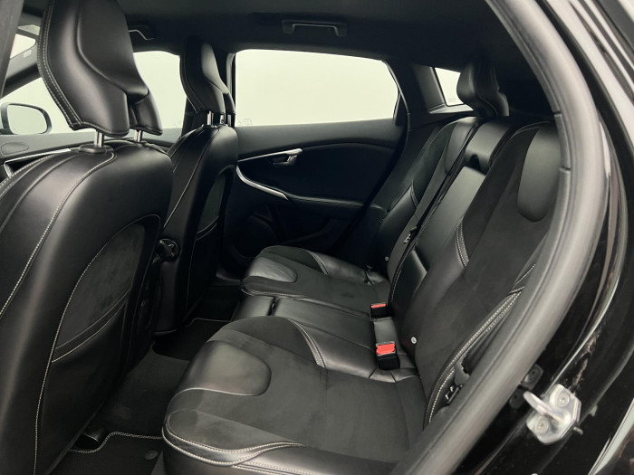 Volvo V40 D3 MOMENTUM AUT CZ 2.0 d Momentum