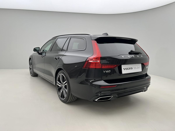 Volvo V60 T8 AWD R-DESIGN AUT  1.maj.