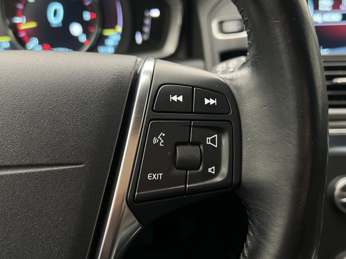 Volvo XC60 D5 AWD SUMMUM AUT CZ 2.4 d Summum