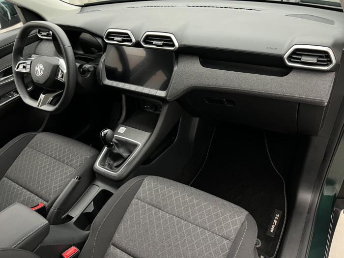 MG ZS 1.5 EXCITE CZ 1.maj.