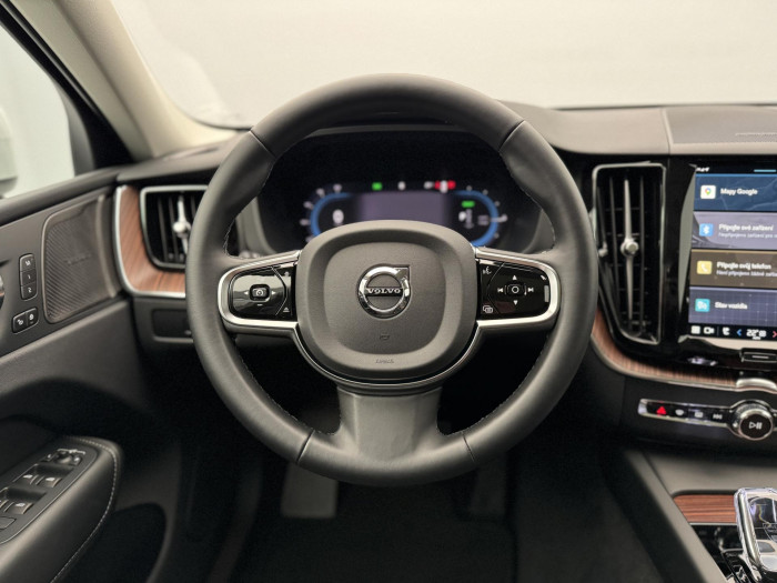 Volvo XC60 T8 AWD RECHARGE BRIGHT PLUS