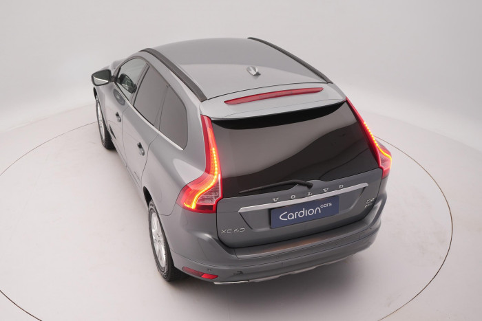 Volvo XC60 D4 AWD MOMENTUM 2.4 d Momentum