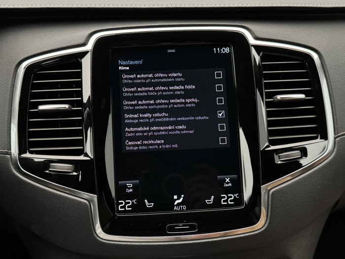 Volvo XC90 B5 AWD INSCRIPTION CZ 1.maj 7M